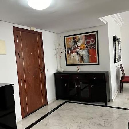 Appartement In The Heart Of Tanger Boulevard Exterior photo